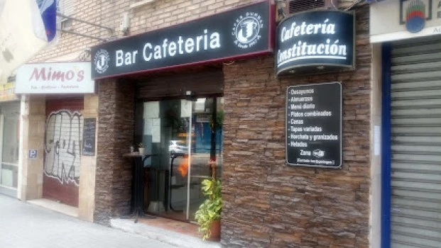 Bar cafeteria