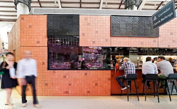 Central Bar by Ricard Camarena