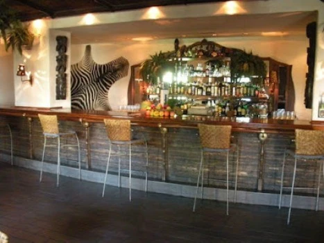 Masai Café y Copas
