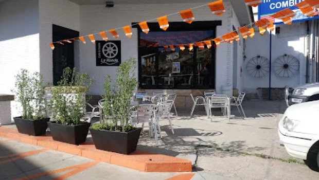 La Rueda Cafe&amp;Copas