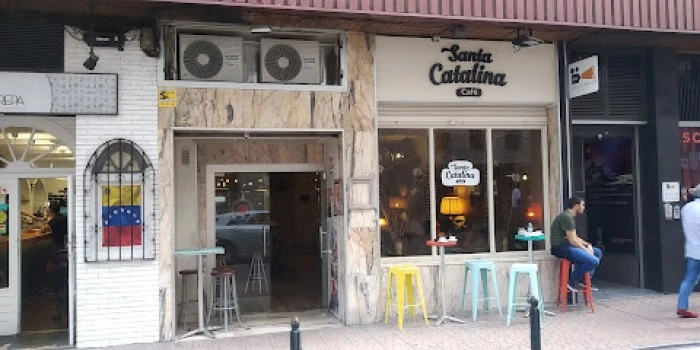 Santa Catalina Café