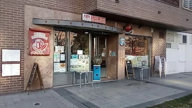 Cafe Bar de los Poetas