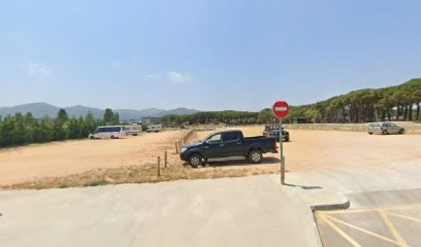 PARKING CARAVANAS GRATUITO