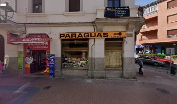 Paraguas Llaves En El Acto