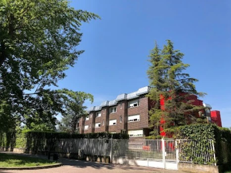 Colegio CEU Virgen Niña Vitoria