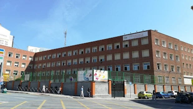 Colegio Sagrada Familia Pureza de María. Granada
