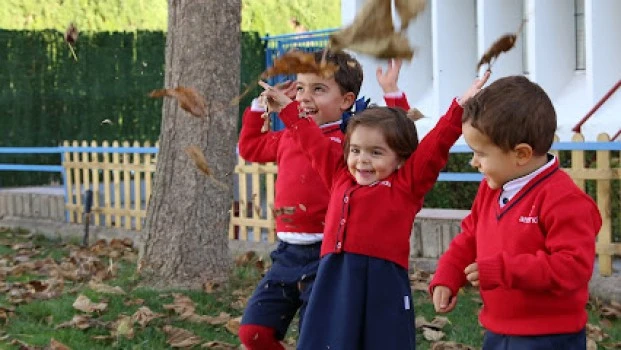 Colegio Bilingüe Monaita