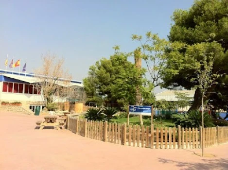 Cambridge House Community College