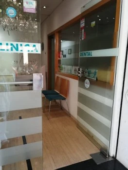 Clinica Dental Esmail