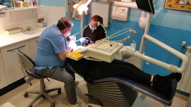Dentistas en Malasaña, Dental Denche