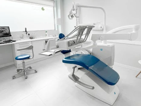 Clínica Dental Los Olmos. Dentista en Zizur