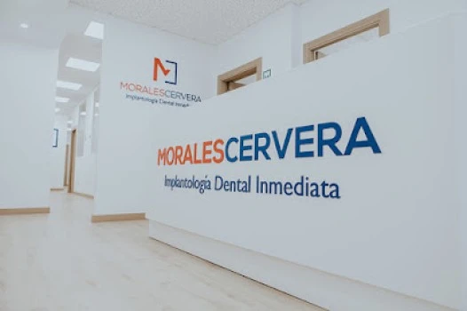 Morales Cervera - Implantología Dental Inmediata
