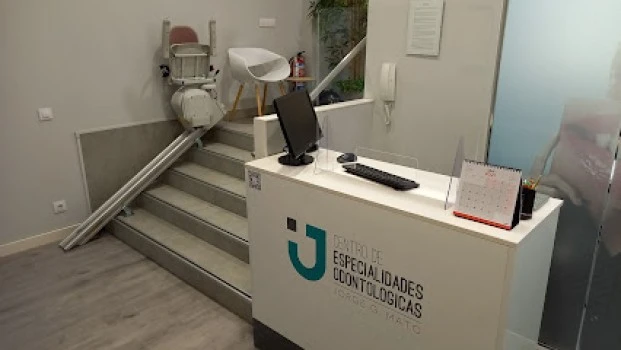 Ortodoncia invisible Salamanca | Clínica Dental Jorge Mato | Implantes dentales | Odontopediatría