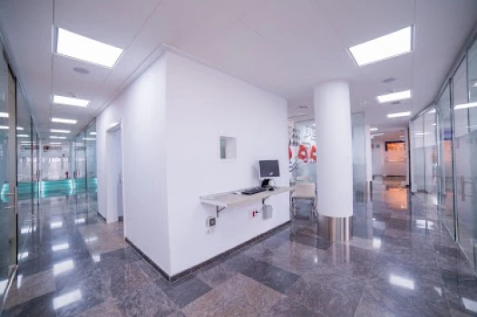 Clínica Dental Naveiras
