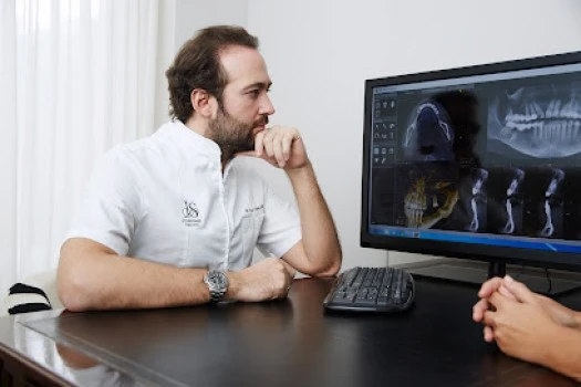 Julián Saiz Clínica Dental en Sevilla