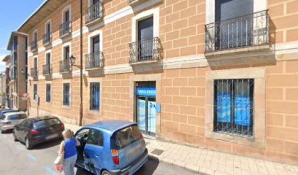 Clínica Dental RA - Rodrigo Aguilera ( Clínica Dental en Soria)