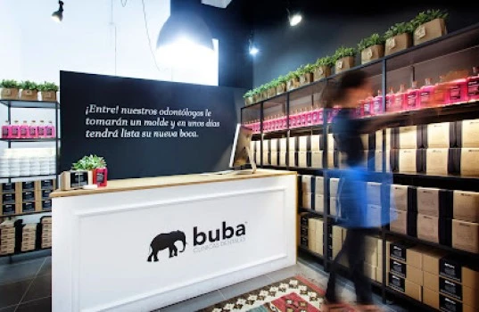 Buba, clínicas dentales (Pedro de Valencia, 26)
