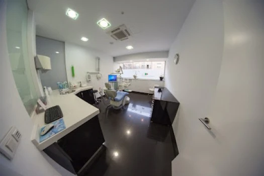 Clínica Dental Canal y Pelaz