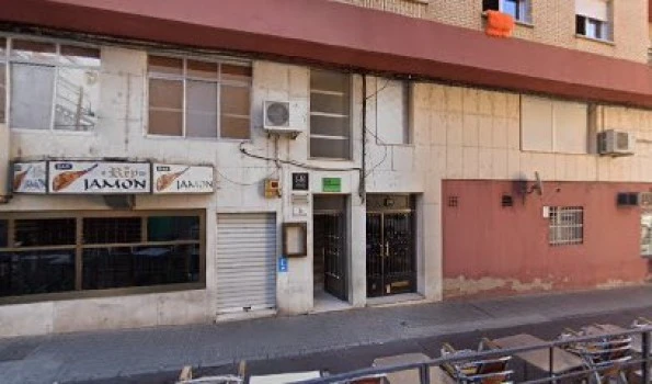 LABORATORIO DENTAL CASTELLANOS
