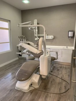 Clinica Dental - Dra. Elena Lamana - Odontología especializada