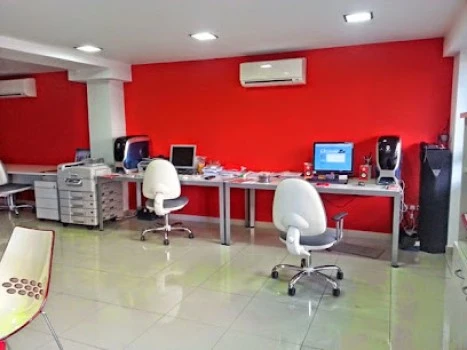 Solercom, Diseño Gráfico, Web y Marketing Online
