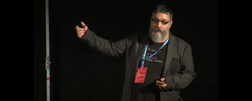 Javier Mendoza (cyxmedia)