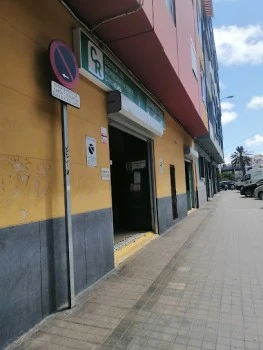 Central de Representaciones Canarias S.L.