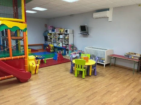 Escuela de educación infantil privada Subvencionada por la Junta de CyL.Érase una vez