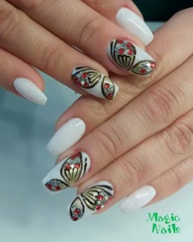 Magic Nails