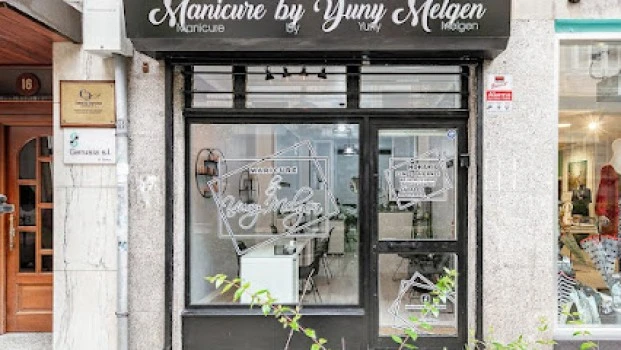 Manicure by Yuny Melgen-Oviedo