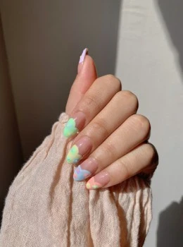 Exotic nails