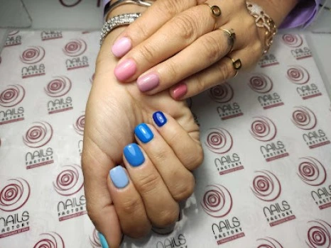 NAILS FACTORY GRÀCIA