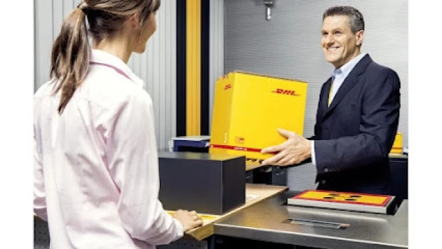 DHL Express Service Point (ESTANCO SAGRARIO)
