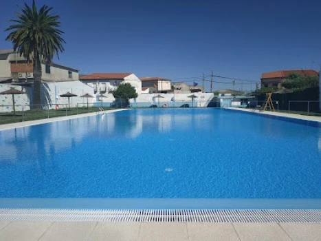 Piscina Municipal Zorita