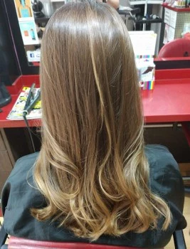 Sandra Maró Peluquería