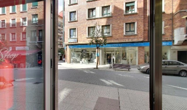 Naya shop