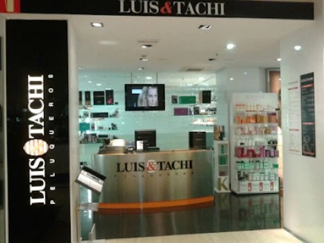 Salón Luis &amp; Tachi - El Corte Ingles Badajoz