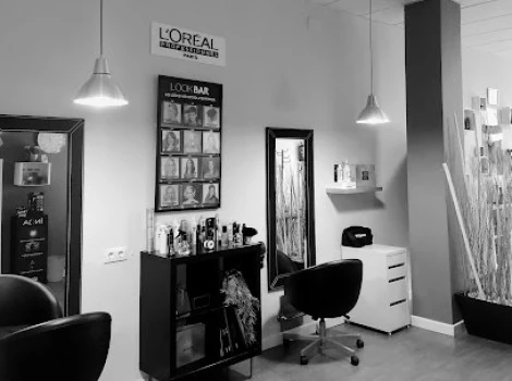 Zaret Peluquería &amp; Belleza Badajoz