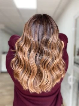 Debora Cañete Hair Beauty