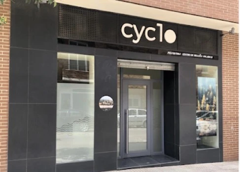 Cyclo Peluquería y Centro de Belleza