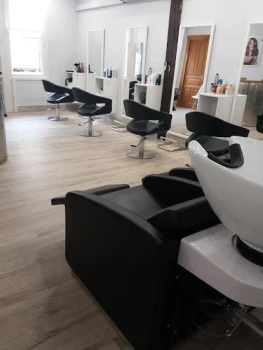 Peluquería Linea UNO