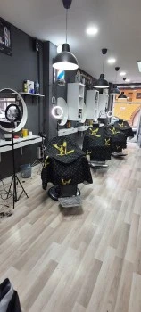 peluqueria henry stylo