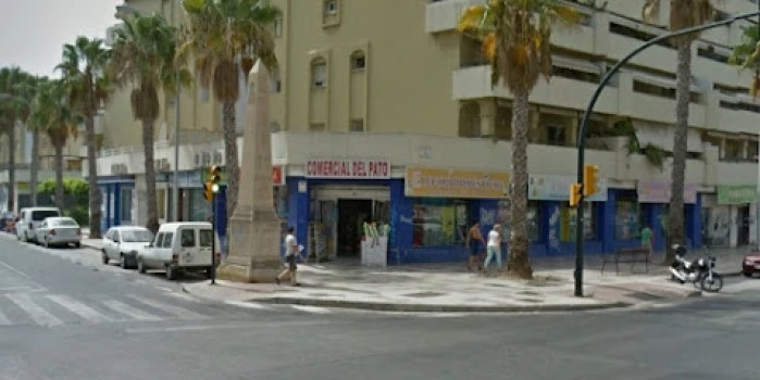 Comercial Del Pato