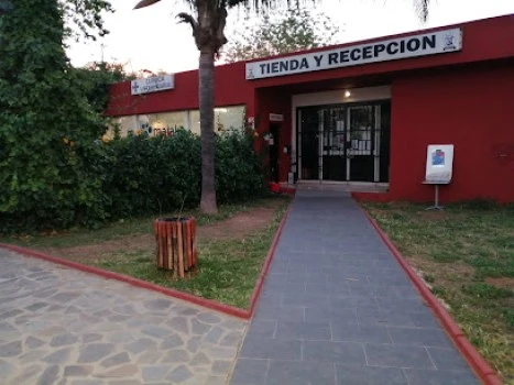 Clínica Veterinaria Malaka - Centro de Medicina Interna, Cirugía y Rehabilitación