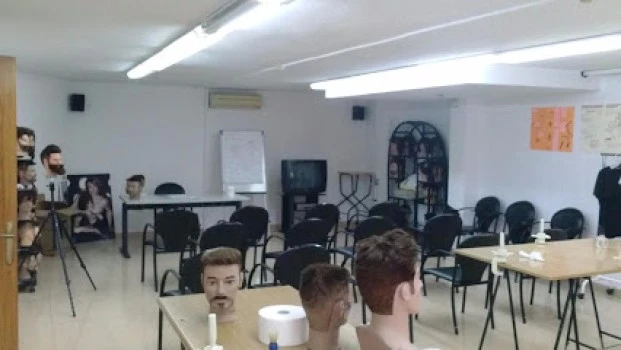 Alba Formación Academia de Peluquería y Estética