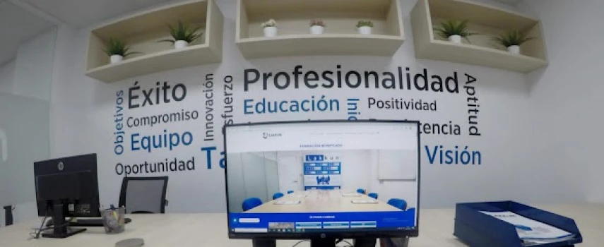 Lakkun Formación