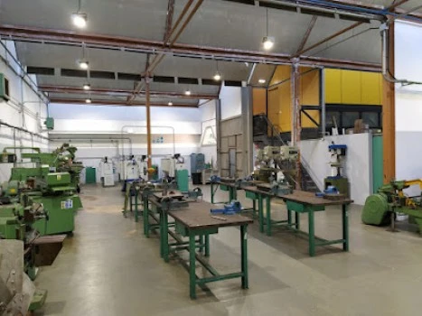 Centro de Referencia Nacional de construcciones metálicas y fundición.