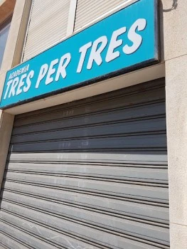 Tres Per Tres