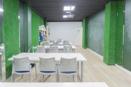 Vetaformacion - Curso Presencial de Auxiliar Veterinaria