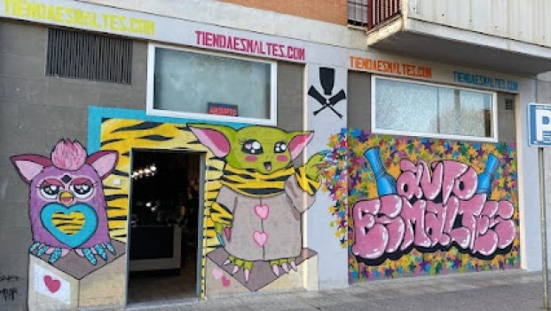Tiendaesmaltes.com-Academia de uñas en Córdoba